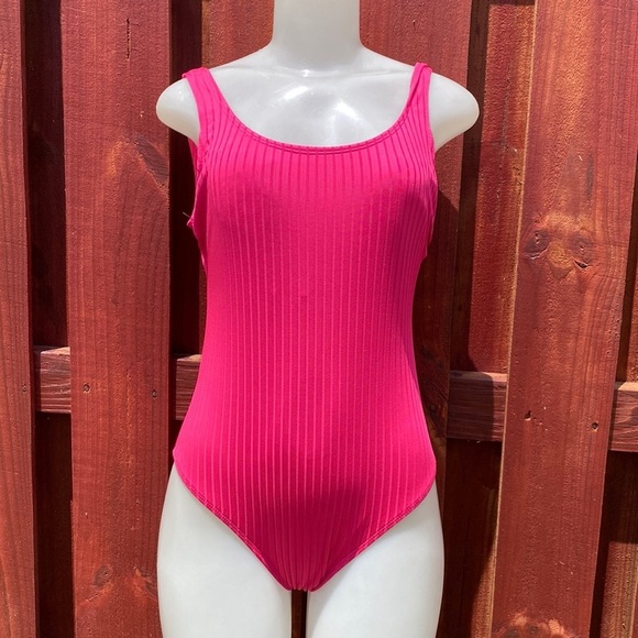 Decree Women's Ribbed cheeky One Piece Swimsuit Pink Size L - Picture 2 of 11